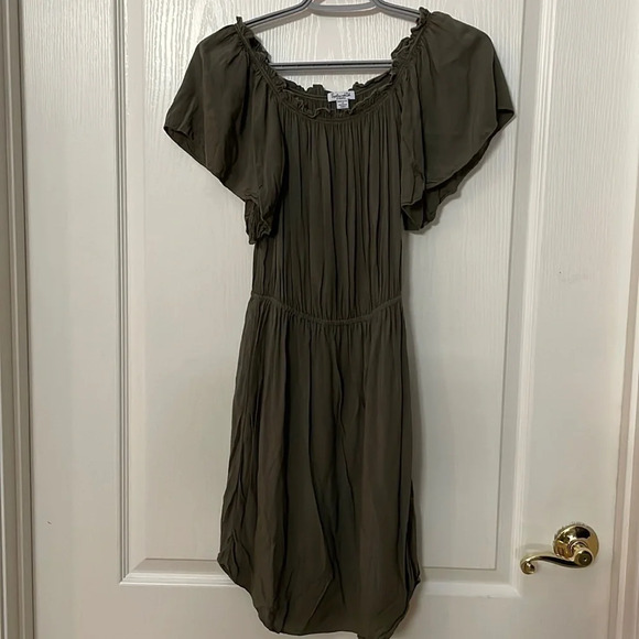 Splendid Off the Shoulder Dress size XS - Picture 1 of 3